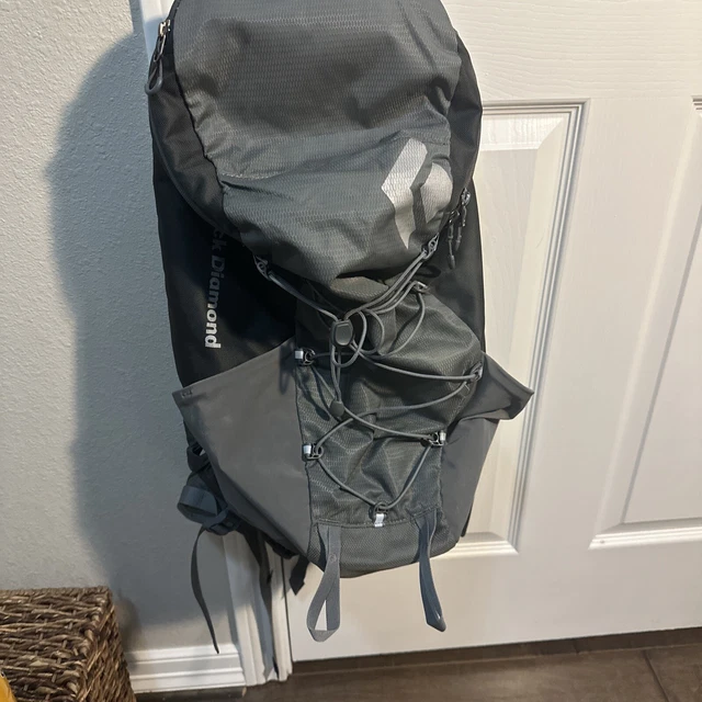 Black Diamond Blast 23L size small womens hiking backpack