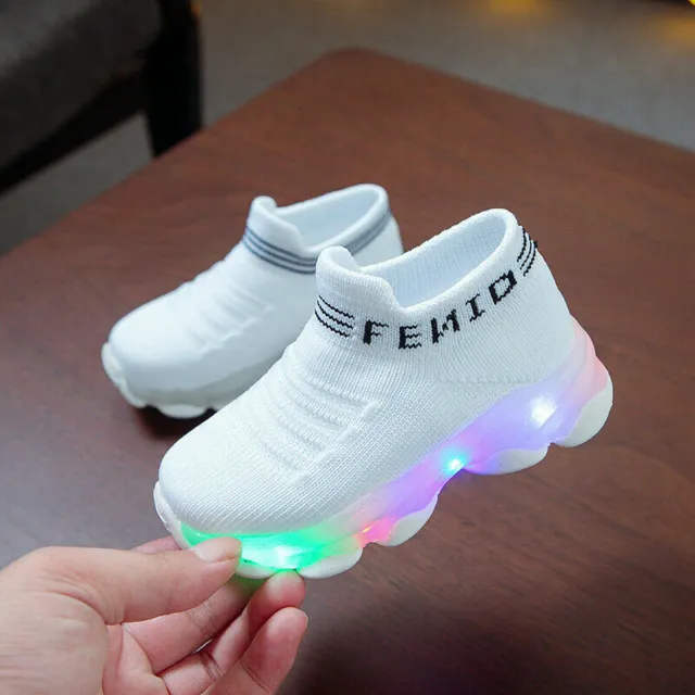 Scarpe da ginnastica bambine bambine bambini si illuminano scarpe da ginnastica luminose LED flash 3