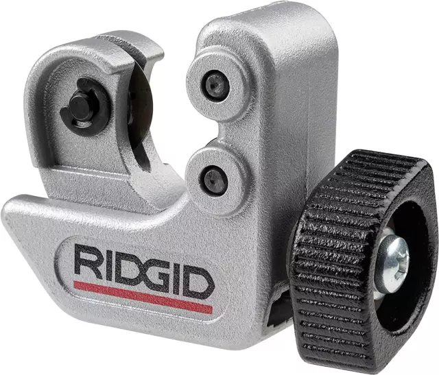 RIDGID 40617 Close Quarters Tubing Cutter, 1/4-1-1/8″ Cutting Capacity, Silver