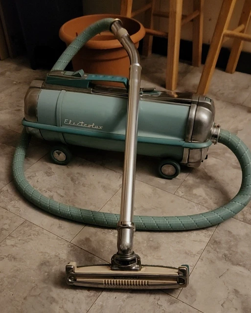 Electrolux Automatic G Canister Vacuum Works! Electrolux Automatic G Canister Vacuum Works!
