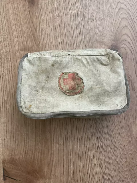 Kfz Verband- tasche/ Kasten , Erste Hilfe DDR IFA  Trabant Werkstattfund Ost 3