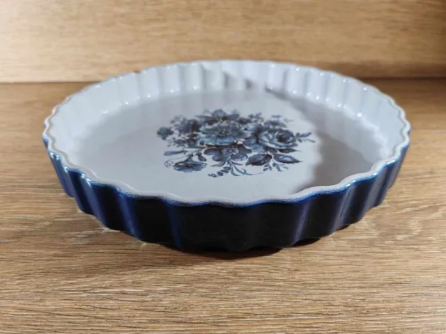 Moule / Plat a tarte céramique bleu blanc décor fleur fabriqué en France 3