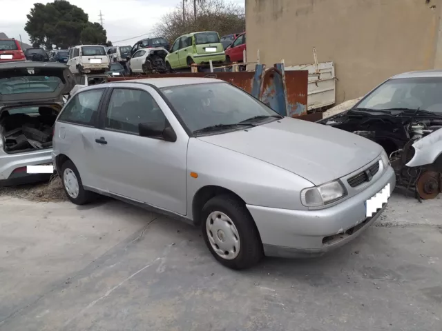 387893 Puerta Delantera Derecha SEAT IBIZA II 1.4 I 1999