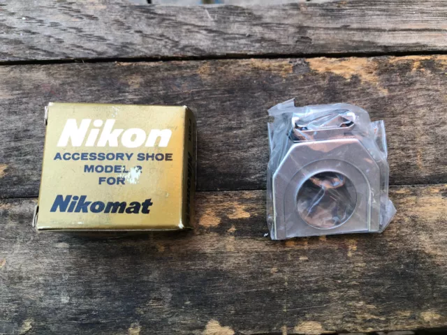 Zapato accesorio Nikon modelo 2 para adaptador de flash Nikomat plateado