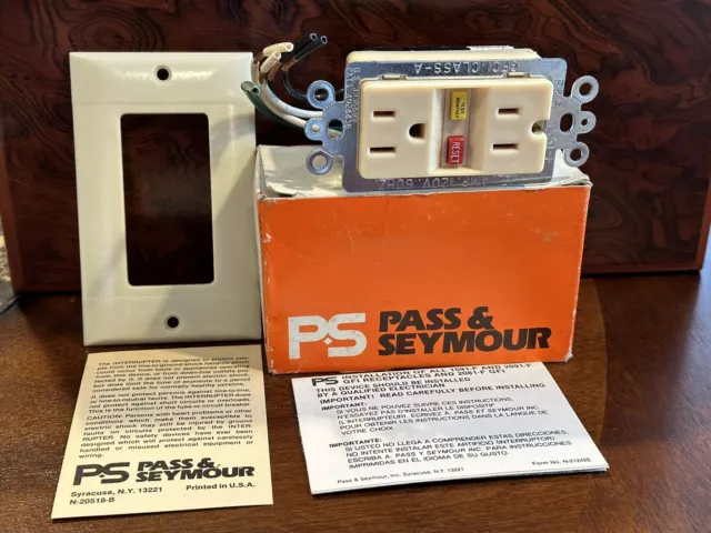 Pass & Seymour Interrupter/15 Ground Fault Interrupter Duplex Receptacle