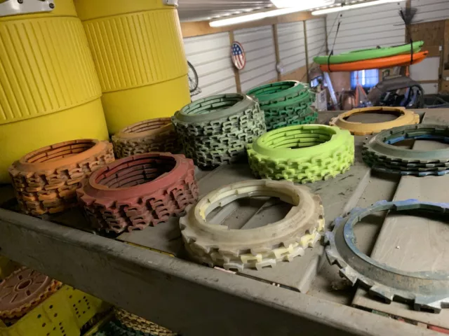 John Deere Lustran Planter Plates