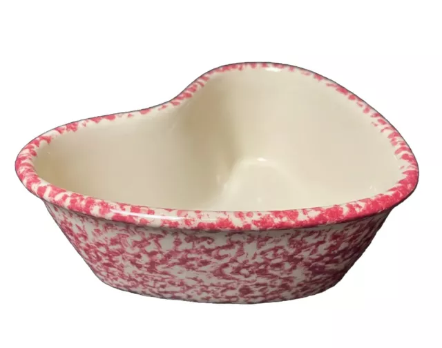 Vtg. 90’s Roseville Gerald Henn Spongeware Red Heart Casserole Baker Bowl 8”