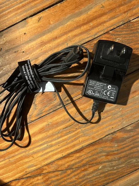 Mini USB AC/DC Adapter, Model SSW-2053, 5V, 1.1A