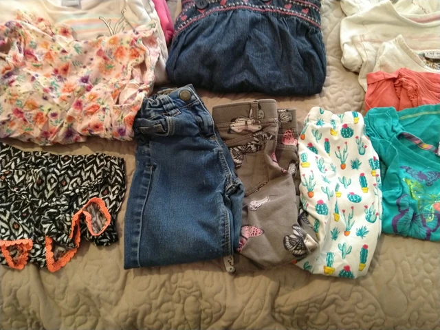 Bundle of Girls Mixed Clothing. 4-5 Years. Good. Free Postage. 4