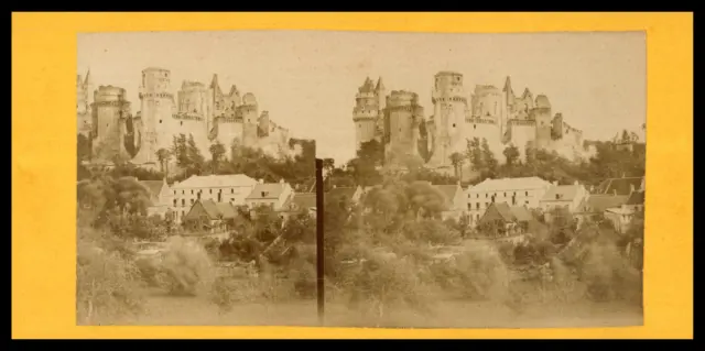 France, Château de Pierrefonds, ca.1870, stéréo  Tirage vintage stéréo, légendé