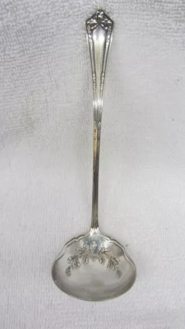 WM Rogers & Son AA PAT 1918 Silver Plate Small GRAVY Sauce LADLE Spoon Etched