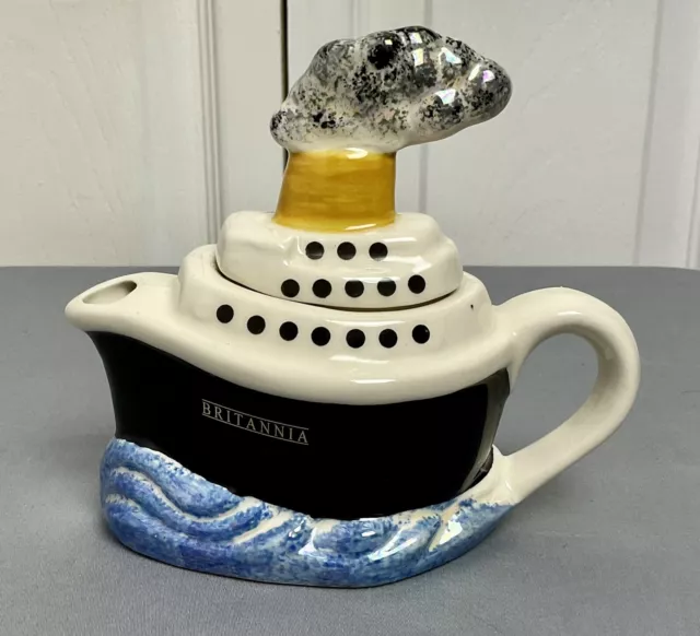 TONY CARTER, England 1 cup Royal Yacht Britannia novelty teapot collectable