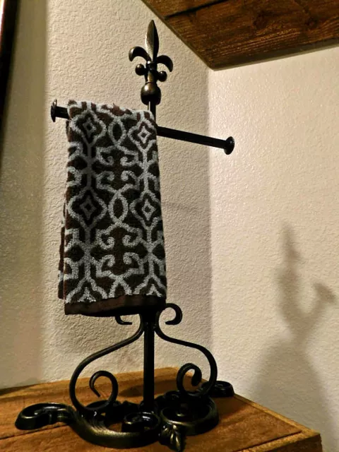 Iron, Towel Bar, Towel holder, Custom, Bathroom, Handmade, Hand painted USA