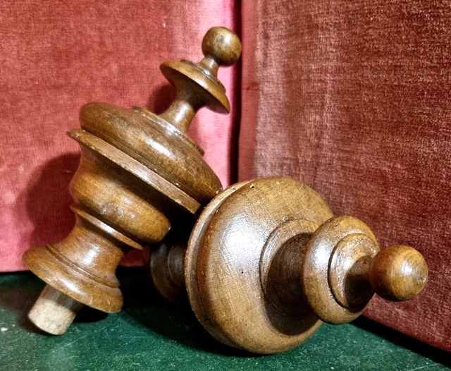 2 Victorian turned wood post finial Antique french architectural salvage 4"57