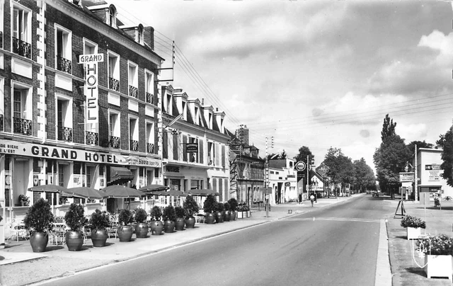 58 - POUGUES LES EAUX : Grand Hotel 43674