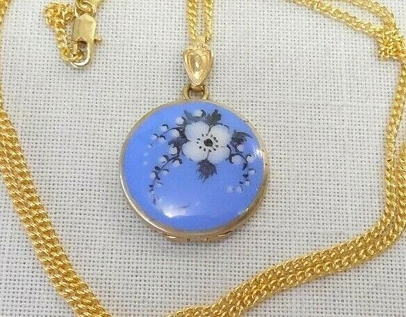 Antique Vintage Gold Filled. Bliss Bros. Blue Enamel Floral Locket Necklace Antique Vintage Gold Filled. Bliss Bros. Blue Enamel Floral Locket Necklace