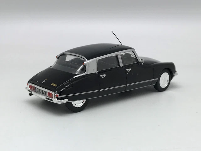 CITROEN DS 23 PALLAS noire, voiture miniature 1/43e ODEON 076