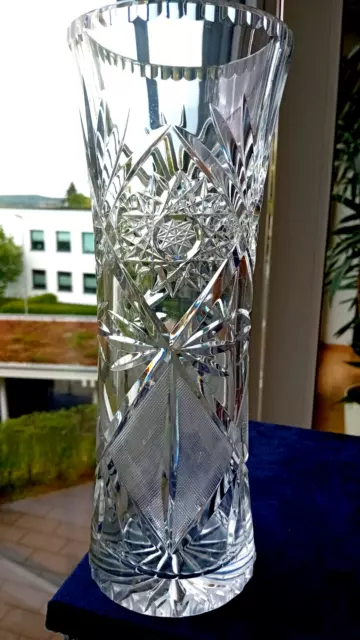 große Kristall Vase - BOHEMIA - Bleikristall -dekorativ und schwer -Höhe 28 cm -
