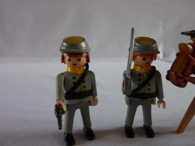 PLAYMOBIL WESTERN CLAIRON doré nordiste 3485 EUR 2,80