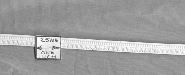 Molding "carved plaster" UMM28 dollhouse polyresin 1pc miniature 1/12 scale