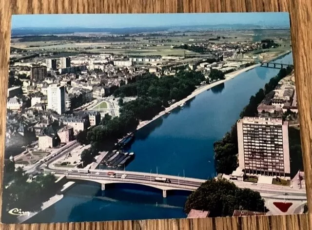 CPA 57 THIONVILLE Vue aérienne - Le "Concorde" et "l'Européen" - Ed Combler