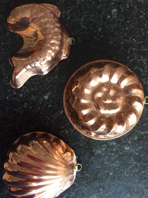 Set Vintage Di 3 Stampi Gelatina Placcati In Rame Da Collezione Inutilizzati