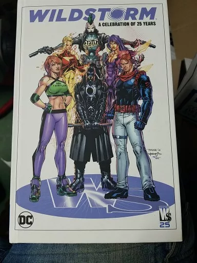 Wildstorm a Celebration of 25 years, DC HC