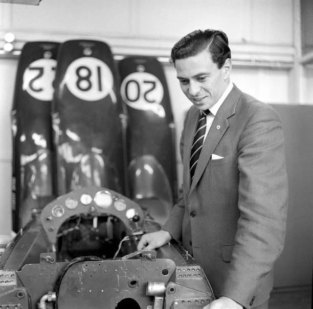 JIM CLARK BRITISH Formula One Racing Driver From Scotland 1963 Old ...