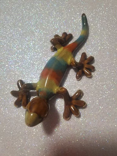Golden Pond Collection  Colorful Gecko Wall Plaque Figurine 5" Gold Accents