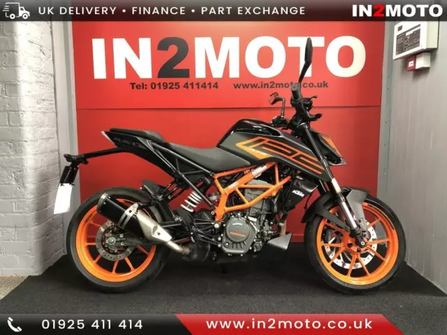 2022 (72) KTM 125 Duke in Black