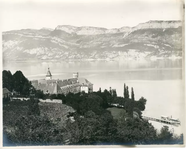 France, Saint-Pierre-de-Curtille, Abbey of Hautecombe, general view, lake du