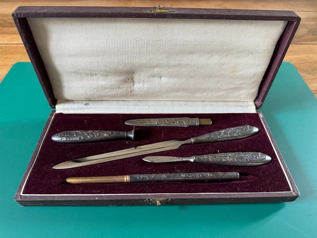 Coffret ancien à écriture - France