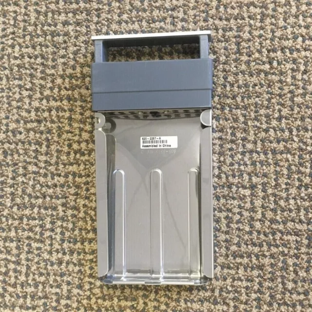 Apple XSERVE RAID Drive Filler Module 620-2257-A (805-3373 REV C)