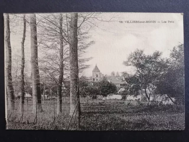 cpa 77 - VILLIERS sur MORIN (Seine et Marne) L'ÉGLISE et le VILLAGE vus des PRÉS