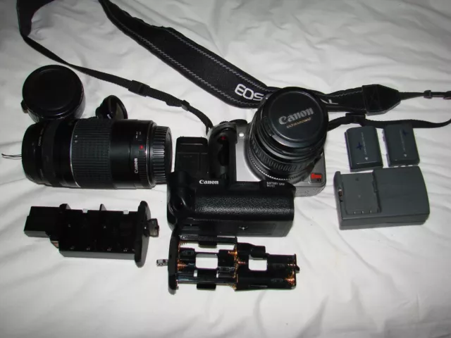 ***Canon EOS Rebel XT Digital Camera, 75-300mm, 18-55mm Lens, 2 Batteries & More