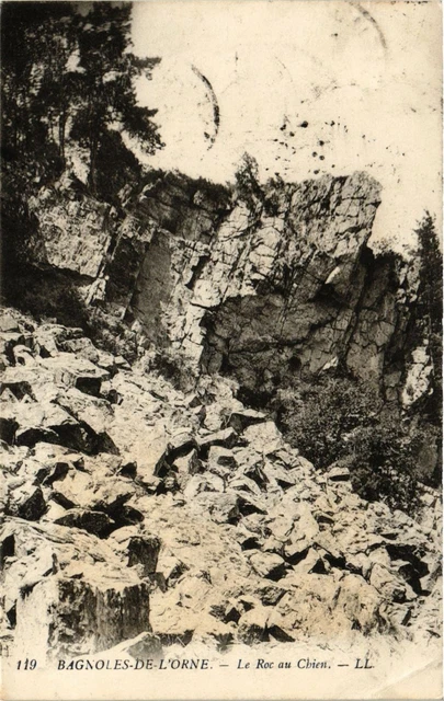 CPA BAGNOLES-de-l'ORNE - Le Roc au Chien (355118)