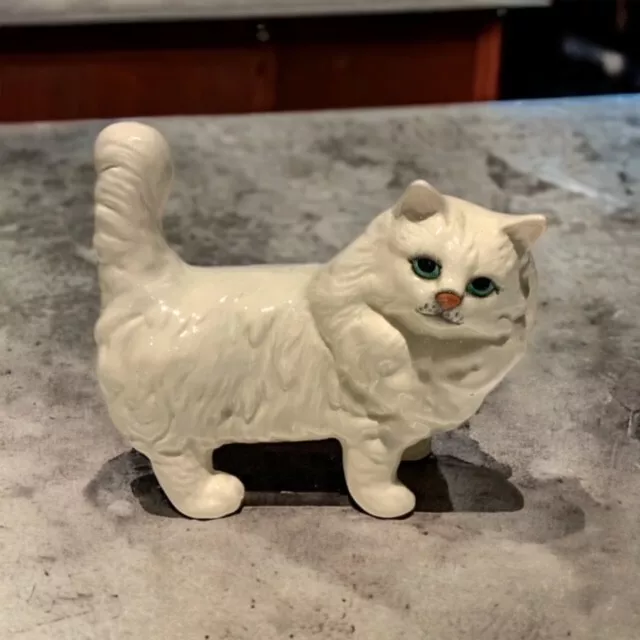 Vintage Beswick White Persian Cat Figurine 5"