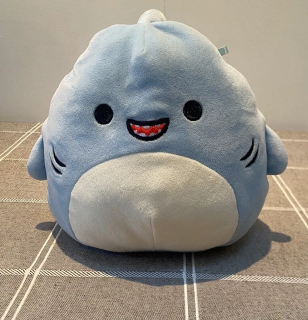 SHARK SQUISHMALLOW £10.00 PicClick UK