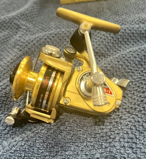 VINTAGE DAIWA GOLD Series GS-1 Spinning Reel Made in Japan NEW IN