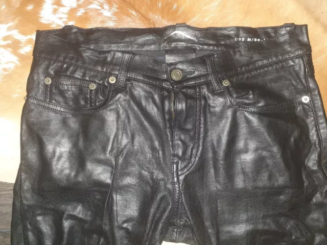 Pantaloni jeans Saint Laurent Paris finta pelle neri da uomo W28