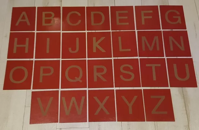 26 Groß-Buchstaben, Fühlbuchstaben mit Sandpapier-Beschichtung, Montessori, NEU