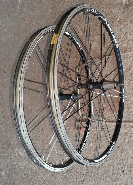 Paire De Roues Rigida 28 Pouces – Vélo Course, 32 Rayons, Cassette 9v, Alu