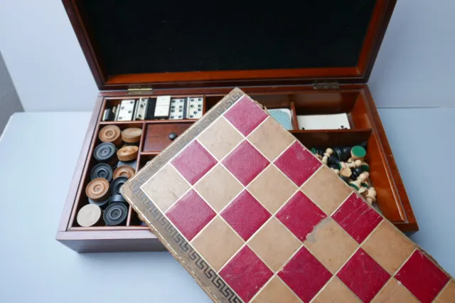 Coffret Acajou compendium 43 x 24 cm Jeu d'échecs domino cartes