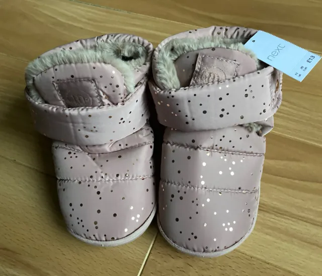 Girls next pink spotty warm fluffy lined ankle boot slippers size infant 11 NWT
