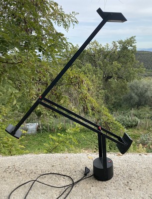 Artemide "Tizio 35" Lampada da Tavolo Design Richard Sapper Made in Italy 1980s 