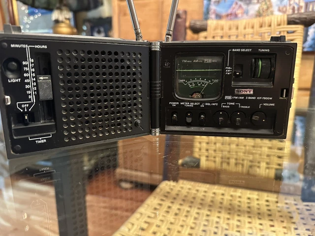 SONY ICF-7800 Newscaster 3バンドラジオ
