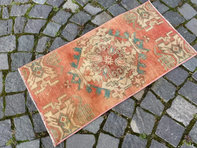 Doormats,Turkish handmade rug,Vintage wool rugs, Bohemian small rug 1,4 x 2,7 ft