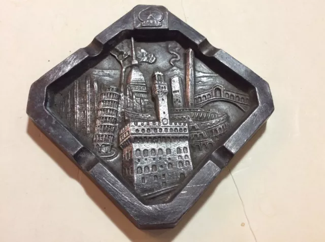 Art Deco CITIES of the WORLD LANDMARKS metal ashtray 5-point star PBS spade