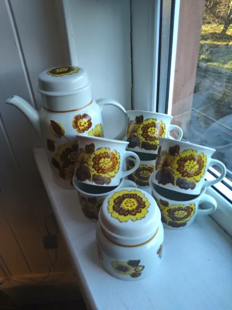 Mid Century Royal Doulton Sunflower Tea set Teapot Cups Vintage