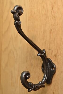 A Lovely Ornate Vine Antique Style Cast Iron Double Coat Hook Coathook Hanger O1